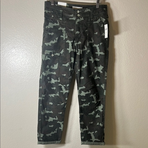 Anthropologie Green Cargo Pants with Utility Style - Picture 2 of 11
